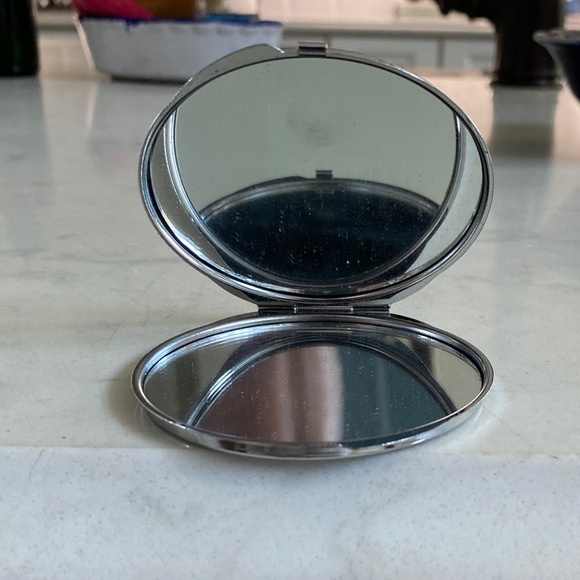 Vintage Compact Mirror Da Vinci Vitruvian Man - Picture 4 of 9